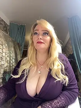 Sweet-blonde online show from November 22, 2025, 8:18 pm