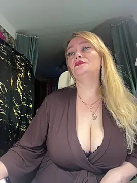 Sweet-blonde online show from March 12, 2026, 6:12 pm