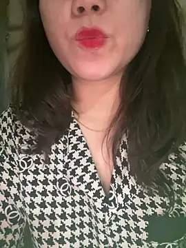 Snapshot of Lusi-sexy chatting on February 1, 2026, 7:17 am Lusi-sexy online show from February 1, 2026, 7:17 am