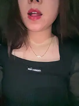 Snapshot of Lusi-sexy chatting on January 6, 2026, 1:15 pm Lusi-sexy online show from January 6, 2026, 1:15 pm