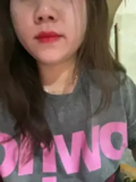 Snapshot of Lusi-sexy chatting on February 28, 2026, 8:36 am Lusi-sexy online show from February 28, 2026, 8:36 am