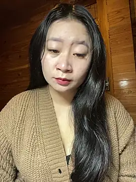 violet-00 online show from February 2, 2026, 1:15 am