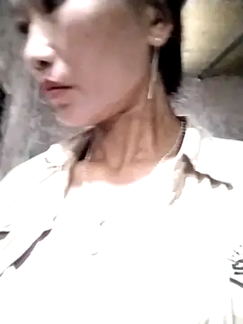 Snapshot of abigail-00 chatting on November 12, 2025, 10:57 pm abigail-00 online show from November 12, 2025, 10:57 pm