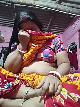 Snapshot of reya743 chatting on November 24, 2025, 4:29 pm reya743 online show from November 24, 2025, 4:29 pm