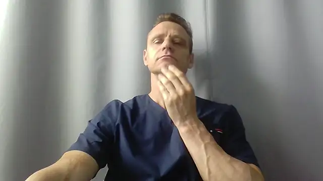 Snapshot of Freeze_Fire chatting on June 27, 2026, 6:30 am Freeze Fire online show from June 27, 2026, 6:30 am
