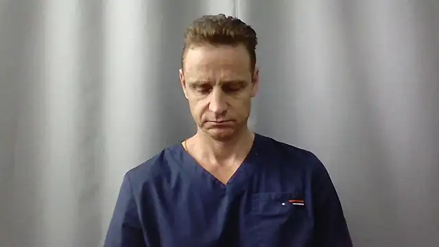 Snapshot of Freeze_Fire chatting on July 25, 2026, 7:49 am Freeze Fire online show from July 25, 2026, 7:49 am