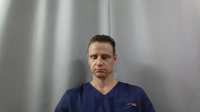 Snapshot of Freeze_Fire chatting on July 29, 2026, 11:31 am Freeze Fire online show from July 29, 2026, 11:31 am