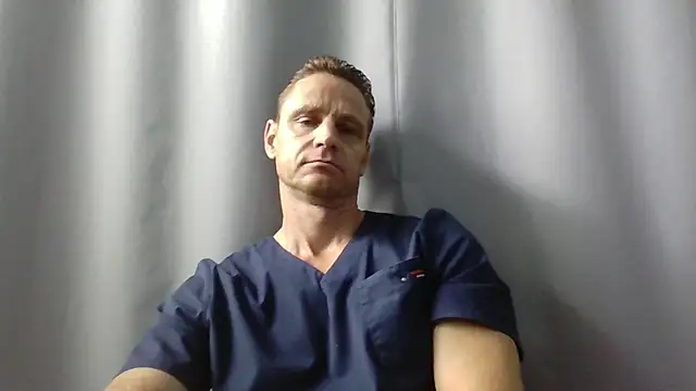 Snapshot of Freeze_Fire chatting on July 26, 2026, 6:31 am Freeze Fire online show from July 26, 2026, 6:31 am