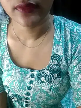 -Anushka01 online show from November 12, 2025, 2:43 pm