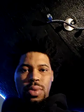 Snapshot of Painstickwes chatting on February 6, 2026, 7:21 pm Painstickwes online show from February 6, 2026, 7:21 pm