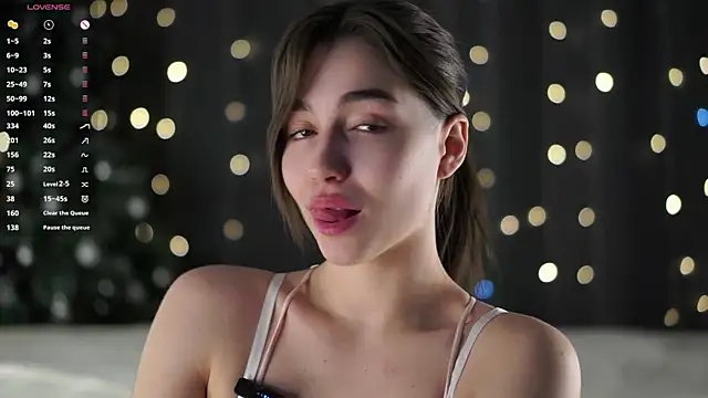 LettySlovacek online show from January 13, 2026, 3:10 am