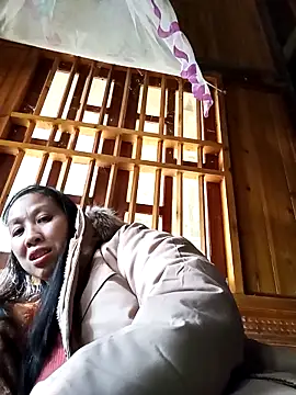 Snapshot of vtmbae chatting on December 2, 2025, 7:43 am vtmbae online show from December 2, 2025, 7:43 am