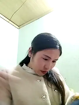 Snapshot of Mai4568 chatting on December 19, 2025, 2:52 pm Mai4568 online show from December 19, 2025, 2:52 pm