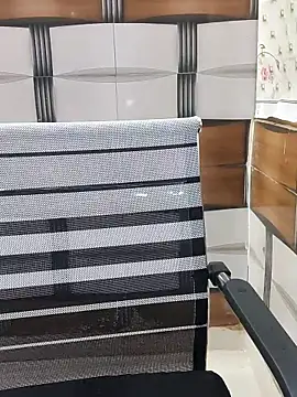 Snapshot of Soni_cute86526 chatting on November 19, 2025, 5:40 am Soni cute86526 online show from November 19, 2025, 5:40 am