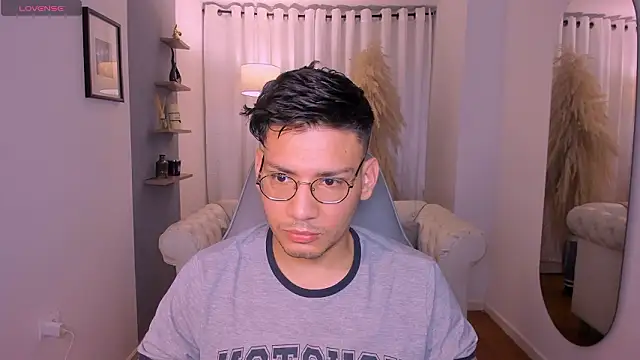 marcuswildx online show from February 11, 2026, 11:54 am