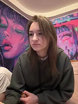 LinChka5789 online show from April 8, 2026, 11:28 pm