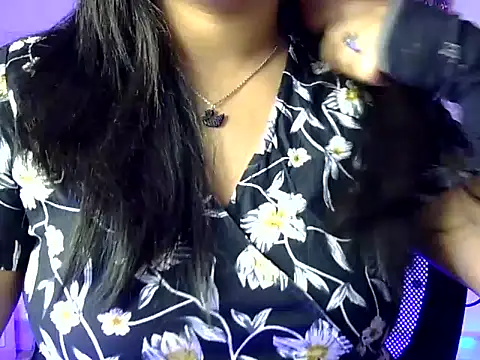 Aaliya02 online show from March 1, 2026, 5:51 am