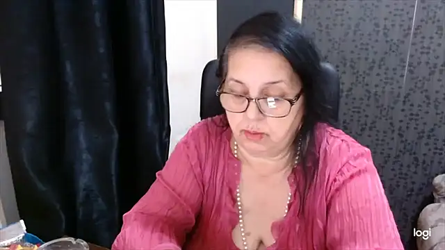 Snapshot of MissSanjanne chatting on November 23, 2025, 8:02 am MissSanjanne online show from November 23, 2025, 8:02 am