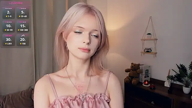 LaureMestler online show from February 14, 2026, 8:03 am