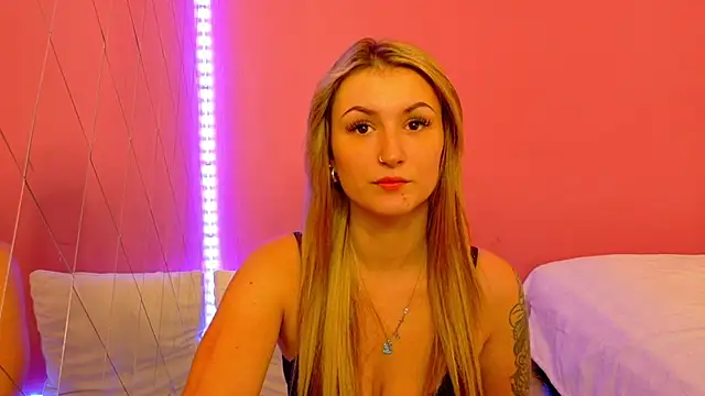 Anaayss  online show from November 25, 2025, 5:08 am