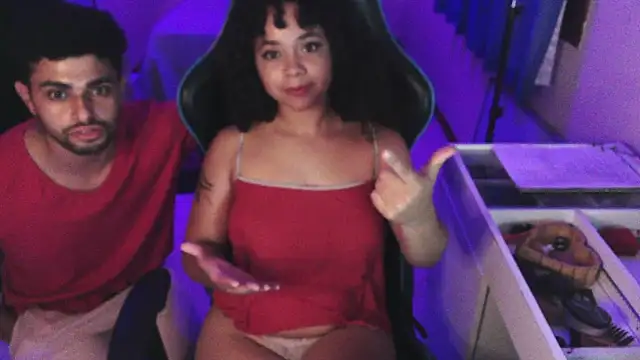 sweetamy326 online show from April 4, 2026, 10:05 pm