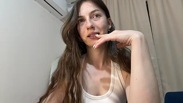 Prettyyy Angel online show from May 23, 2026, 7:46 pm