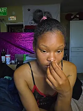 Snapshot of tokyobelle chatting on April 4, 2026, 1:34 am tokyobelle online show from April 4, 2026, 1:34 am