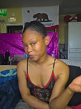 Snapshot of tokyobelle chatting on April 4, 2026, 11:55 pm tokyobelle online show from April 4, 2026, 11:55 pm