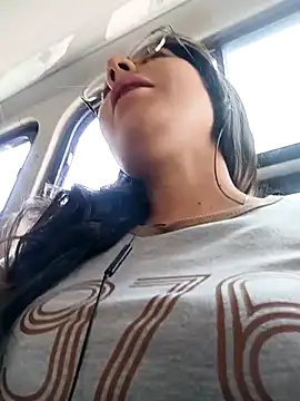 Mia-love-03 online show from October 22, 2025, 3:55 pm