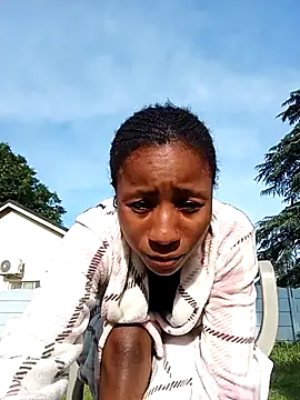 HotPetite 25 online show from November 30, 2025, 5:08 am