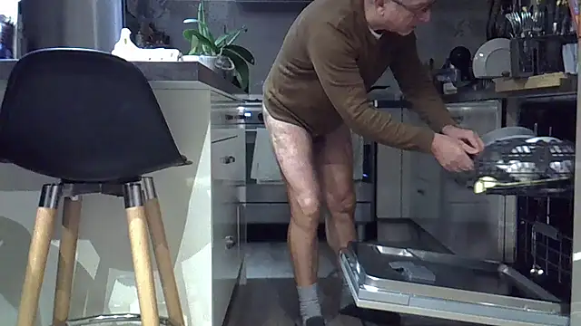 Snapshot of Roccobis chatting on November 29, 2025, 5:57 pm Roccobis online show from November 29, 2025, 5:57 pm