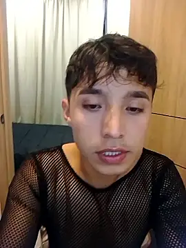 Snapshot of Cristhofher-13102 chatting on November 15, 2025, 11:42 pm Cristhofher-13102 online show from November 15, 2025, 11:42 pm