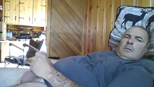 dan691000 online show from October 8, 2025, 5:02 pm