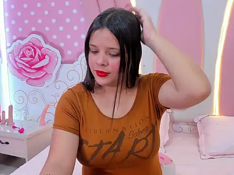 SofiaaBigBoobs online show from December 2, 2025, 12:40 pm