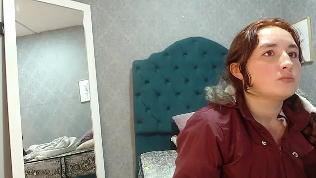 Snapshot of Vic_Taylor chatting on November 27, 2025, 11:21 am Vic Taylor online show from November 27, 2025, 11:21 am