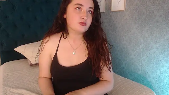 Snapshot of Vic_Taylor chatting on October 29, 2025, 11:42 am Vic Taylor online show from October 29, 2025, 11:42 am