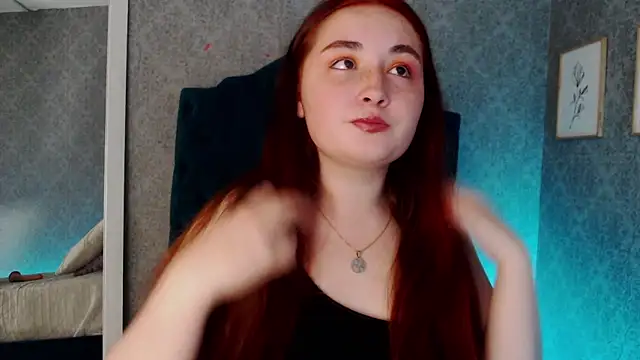 Snapshot of Vic_Taylor chatting on November 15, 2025, 11:25 am Vic Taylor online show from November 15, 2025, 11:25 am