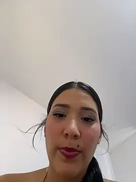 IsabellaJoness  online show from March 9, 2026, 5:05 pm