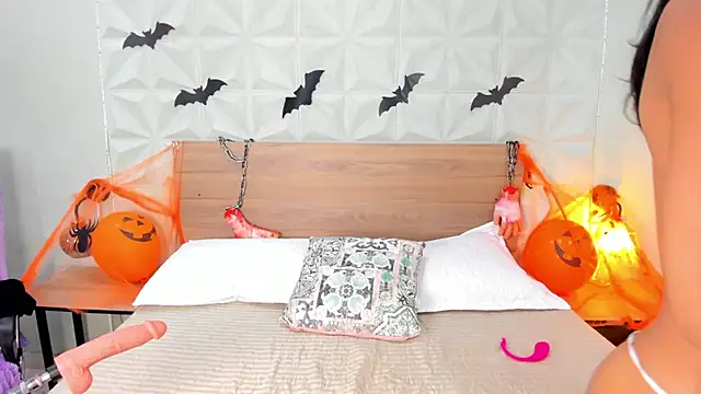 Snapshot of ValeryTrans_ chatting on October 25, 2025, 1:45 pm ValeryTrans online show from October 25, 2025, 1:45 pm