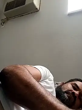 Snapshot of theking1_1 chatting on October 18, 2025, 3:03 pm theking1 1 online show from October 18, 2025, 3:03 pm