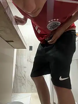 henrique61 online show from January 6, 2026, 8:02 pm