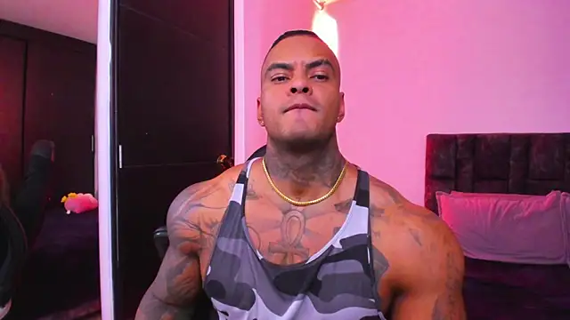 Snapshot of binmontana_ chatting on December 3, 2025, 9:03 pm binmontana online show from December 3, 2025, 9:03 pm