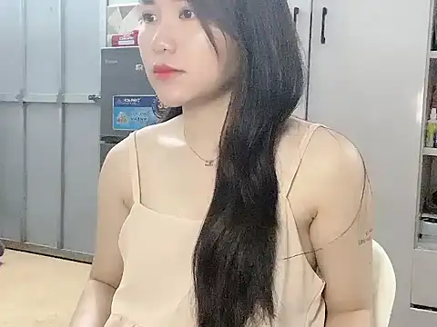 Ara4865 online show from October 10, 2025, 4:30 pm