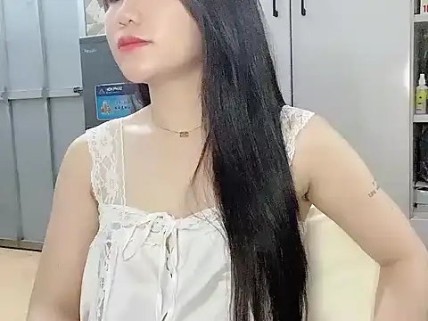 Ara4865 online show from October 11, 2025, 2:07 pm