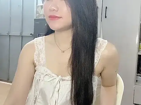 Ara4865 online show from October 12, 2025, 2:57 am