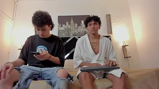 Snapshot of iammariano chatting on November 8, 2025, 3:43 am iammariano online show from November 8, 2025, 3:43 am