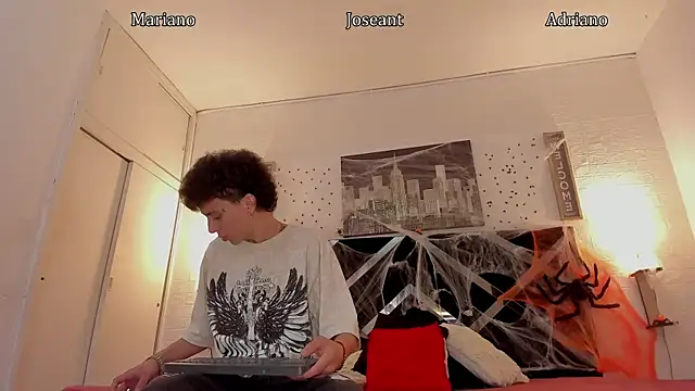 Snapshot of iammariano chatting on October 25, 2025, 5:17 am iammariano online show from October 25, 2025, 5:17 am