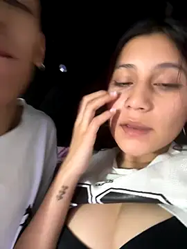 Snapshot of _Kinky69_ chatting on November 13, 2025, 9:08 pm Kinky69 online show from November 13, 2025, 9:08 pm