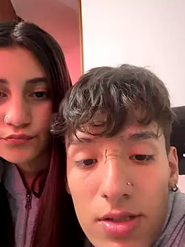 Snapshot of _Kinky69_ chatting on October 21, 2025, 7:46 pm Kinky69 online show from October 21, 2025, 7:46 pm