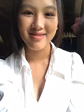 Snapshot of Mai_lovely chatting on September 29, 2025, 3:13 am Mai lovely online show from September 29, 2025, 3:13 am